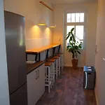 3-raum Wohnung, Ideal Fuer Monteure Und Gruppen דירה *