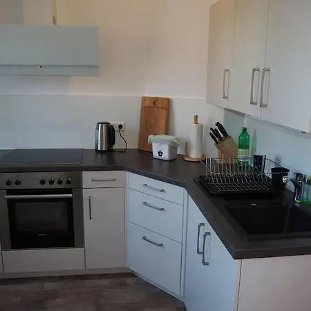 3-raum Wohnung, Ideal Fuer Monteure Und Gruppen * Dresden