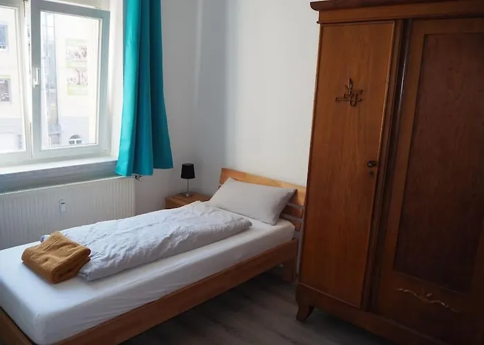 Apartment 3-raum Wohnung, Ideal Für Monteure Und Gruppen