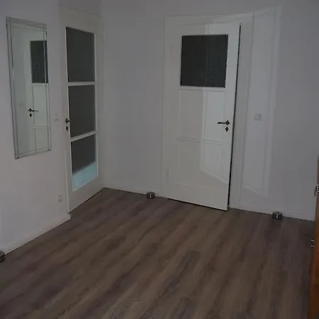 3-raum Wohnung, Ideal Fuer Monteure Und Gruppen Appartement *