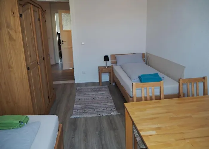 3-raum Wohnung, Ideal Fuer Monteure Und Gruppen Δρέσδη